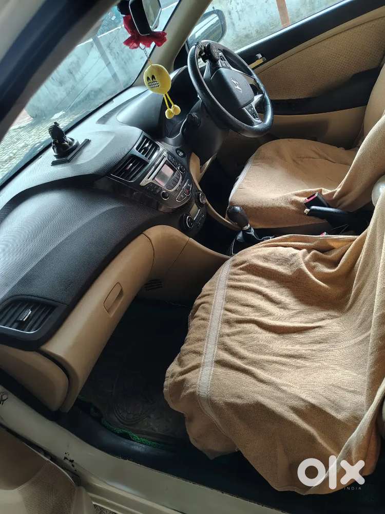 Hyundai Verna Crdi 2012