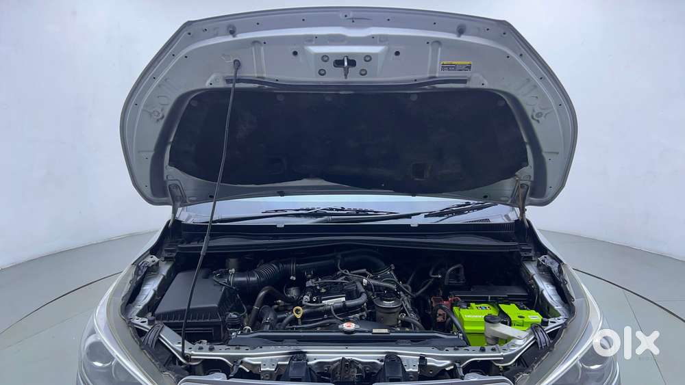 Toyota Innova Crysta 2.7 Zx At, 2016, Petrol