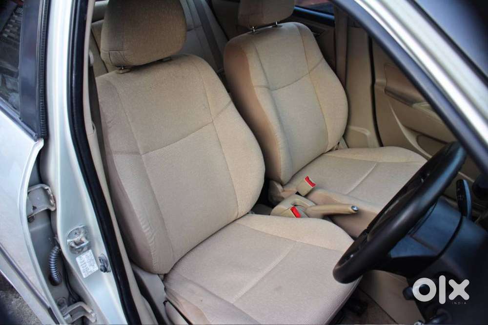 Maruti Suzuki Dzire 1.2 Vxi, 2016, Petrol