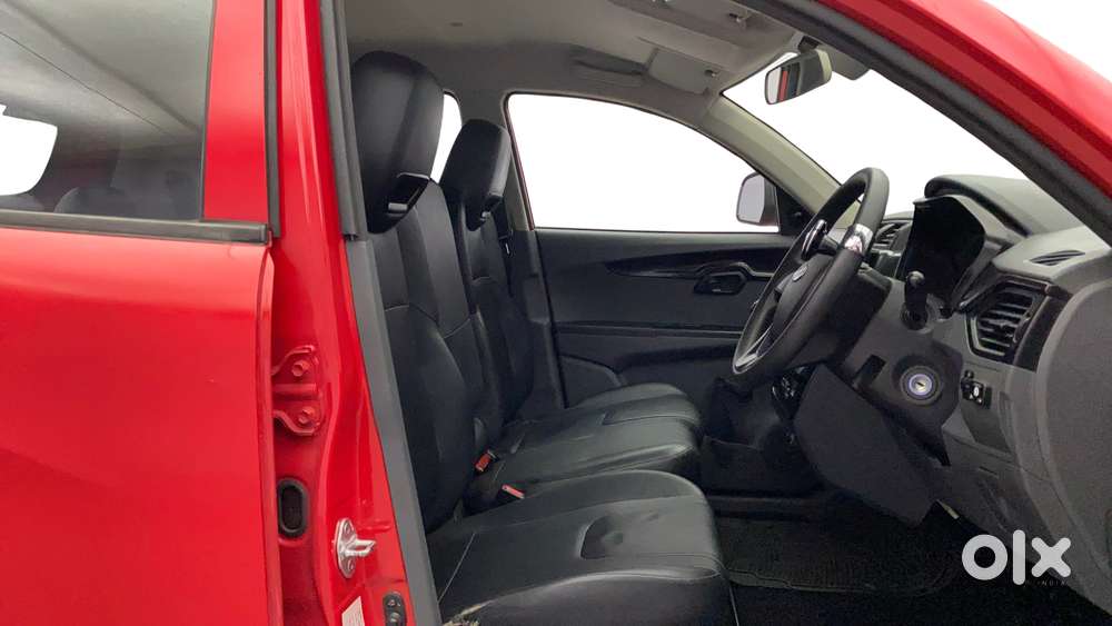 Mahindra Kuv100 Nxt 1.2 K2 Petrol 6 Str, 2018, Cng & Hybrids