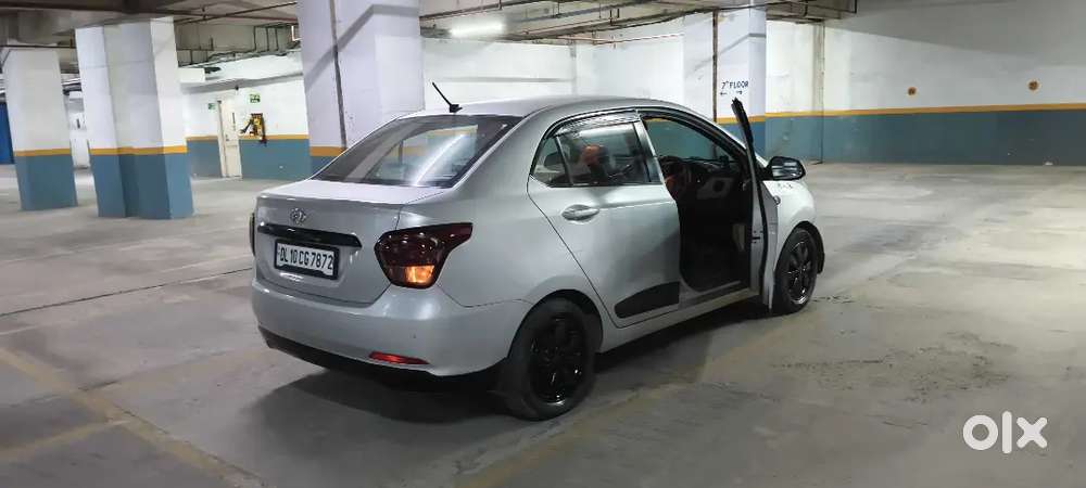 Hyundai Xcent 2016 Model Year Car