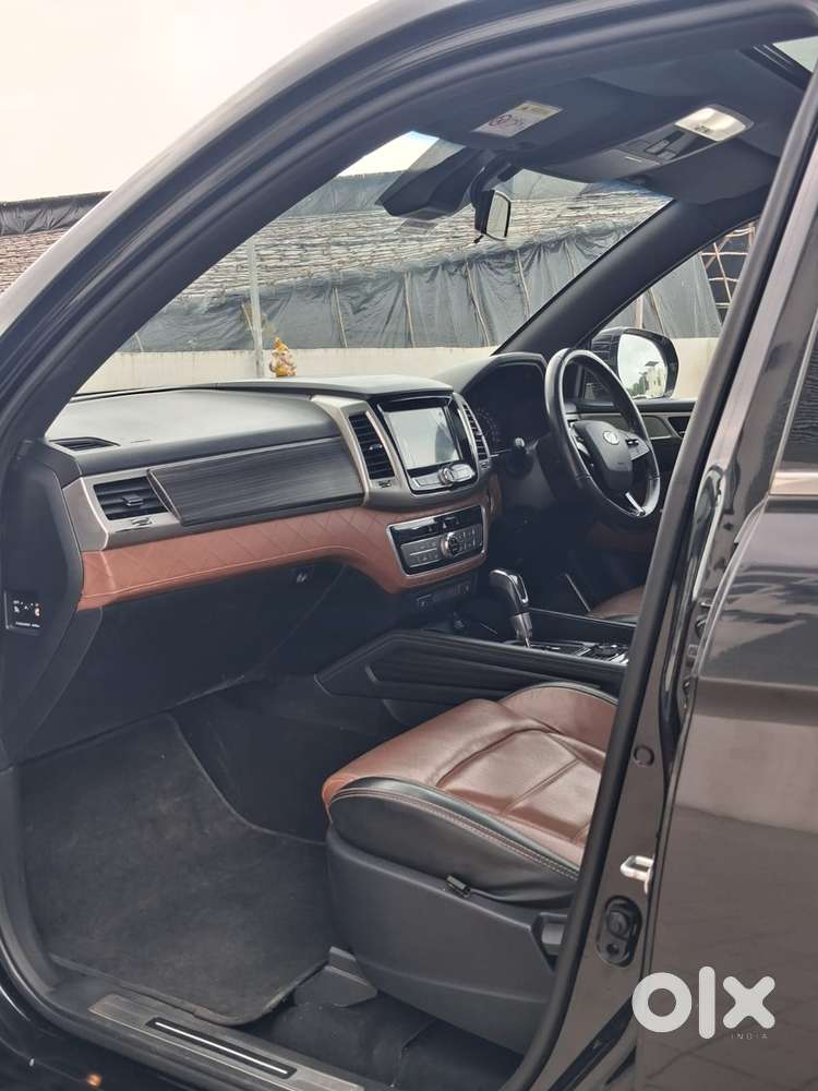 Mahindra Alturas G4 4wd At, 2021, Diesel