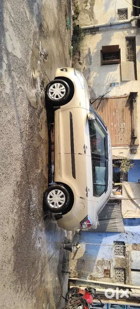 Maruti Suzuki Swift Dzire 2012 Diesel Well Maintained
