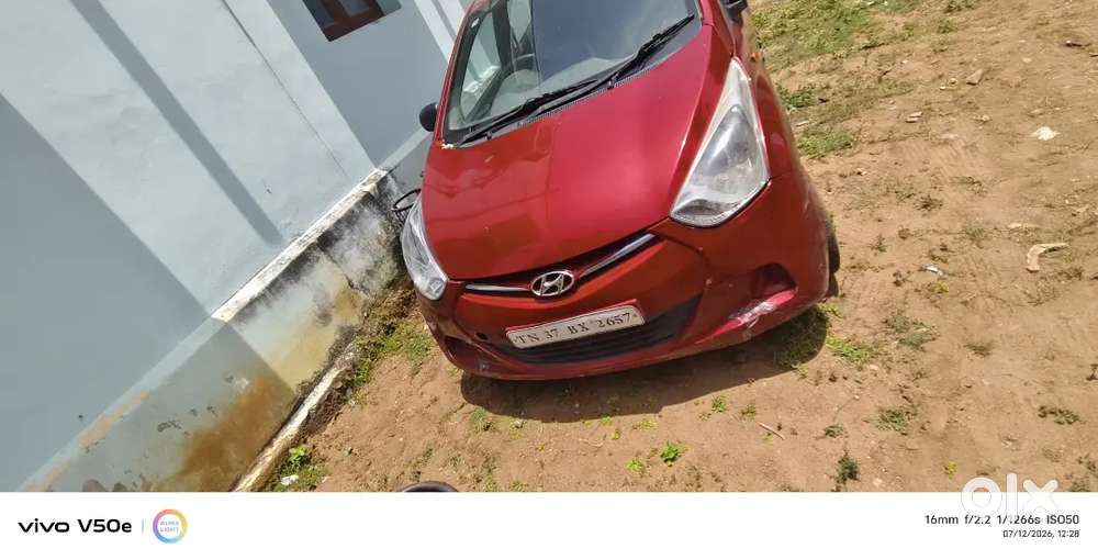 Hyundai Eon 2013 Petrol Well Maintained