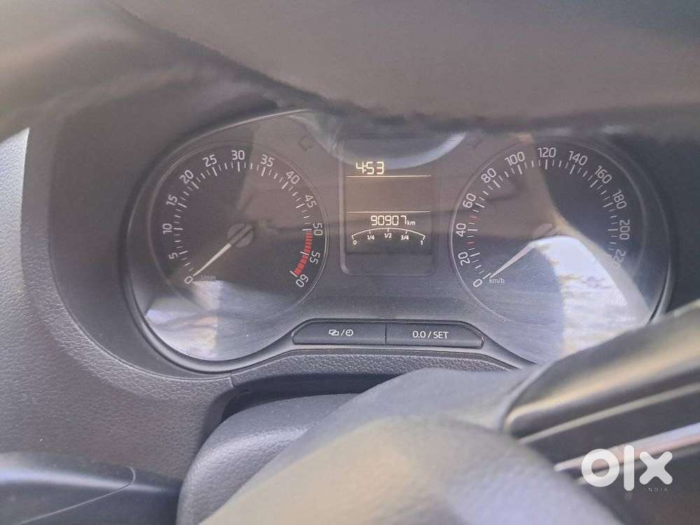 Skoda Rapid [2016-2020] 1.5 Style Plus Tdi At, 2018, Diesel