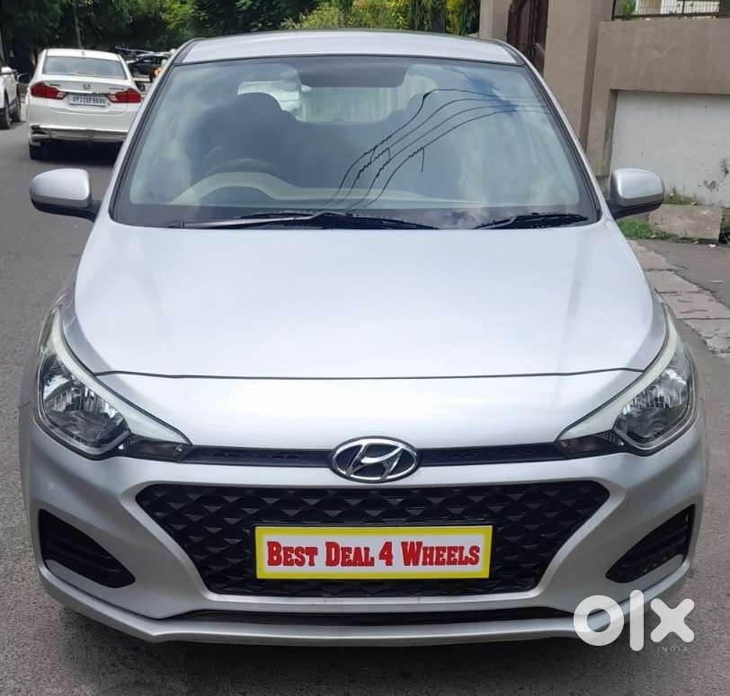 Hyundai I20 Petrol Cvt Magna Executive, 2018, Petrol