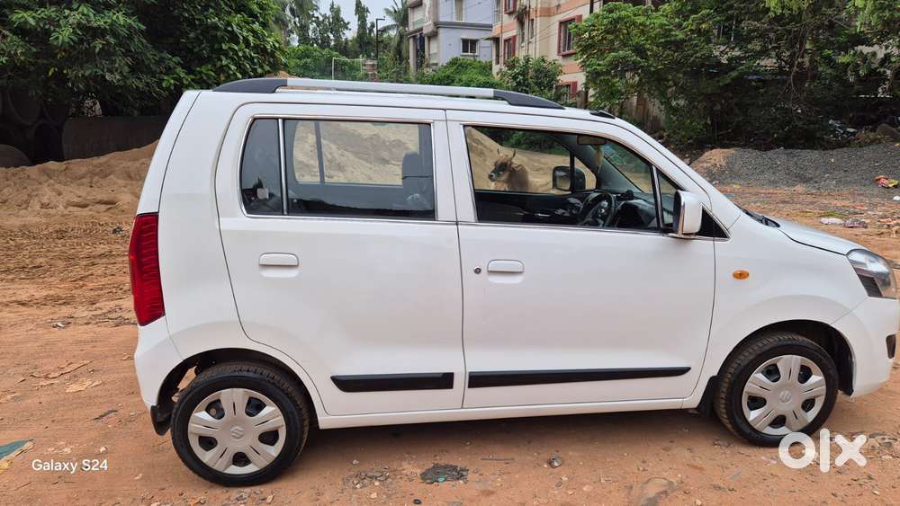 Maruti Suzuki Wagon R Vxi Abs Airbag, 2016, Petrol