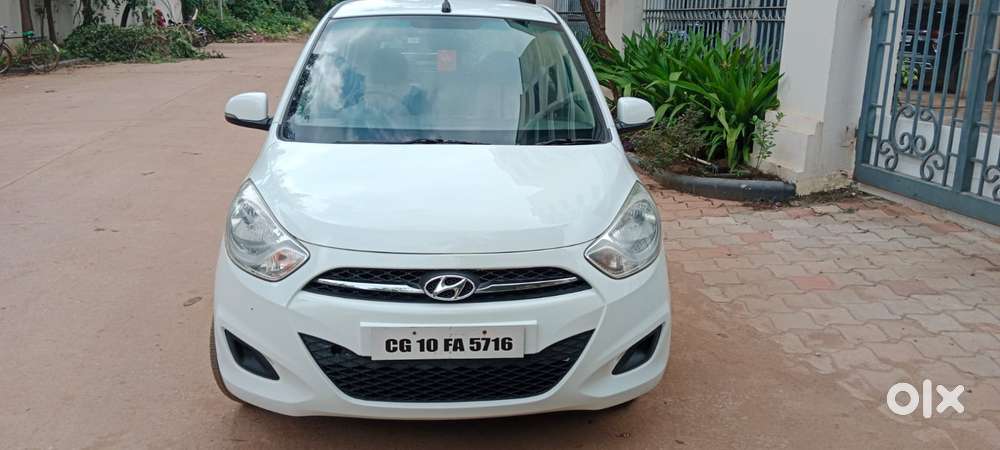 Hyundai Grand I10 2013-2016 Sportz, 2011, Petrol