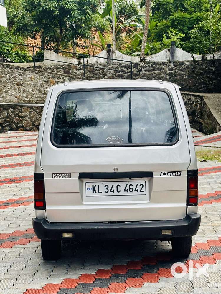 Maruti Suzuki Omni 8 Seater Bsiv, 2013, Petrol