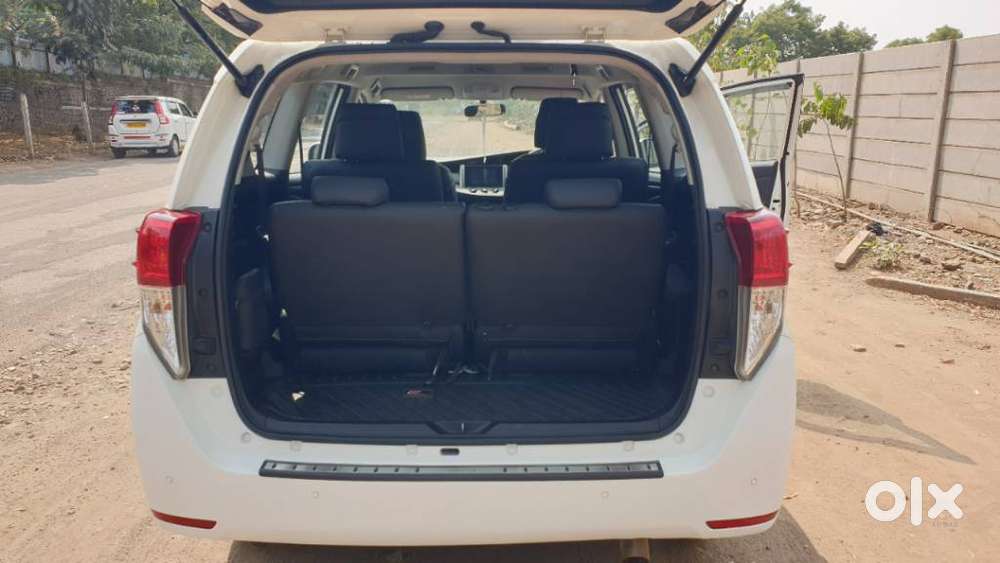 Toyota Innova Crysta 2.4 G Mt 7 Str, 2021, Diesel
