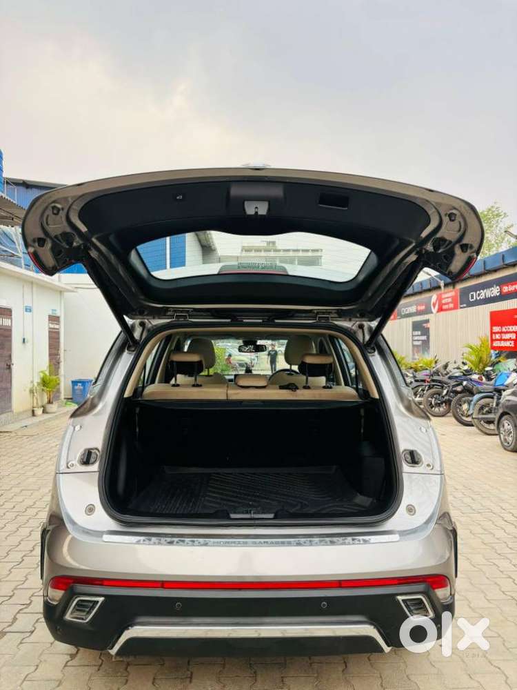 Mg Hector Sharp Pro 1.5 Turbo Cvt Dual Tone, 2023, Petrol