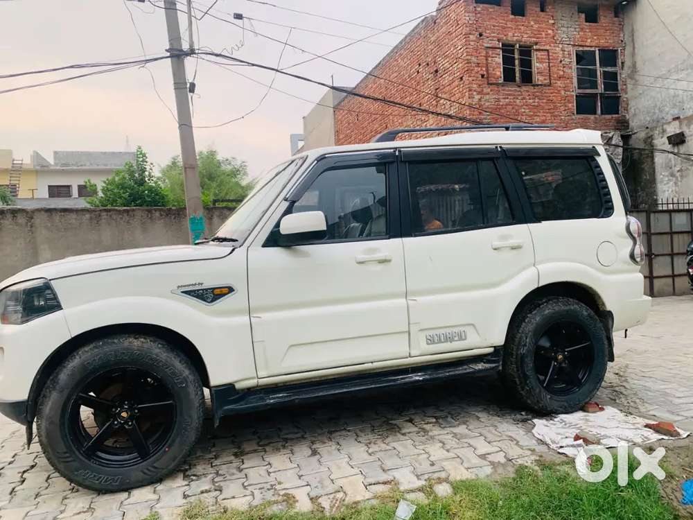 Mahindra Scorpio 2017 Classic S10  Diesel