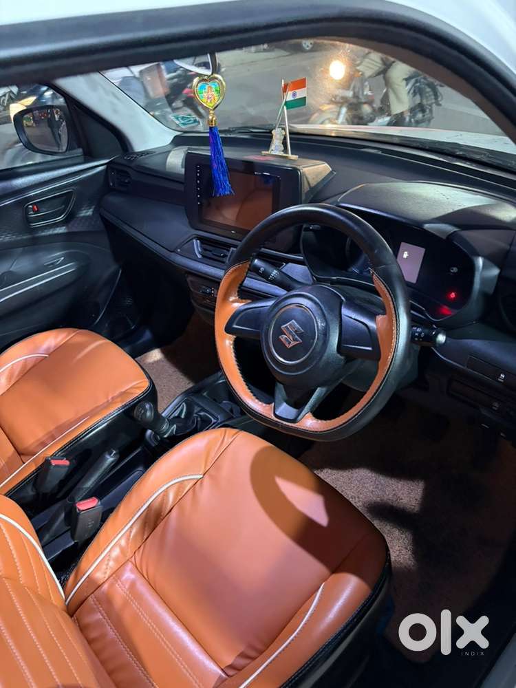 Maruti Suzuki Swift Lxi 2025