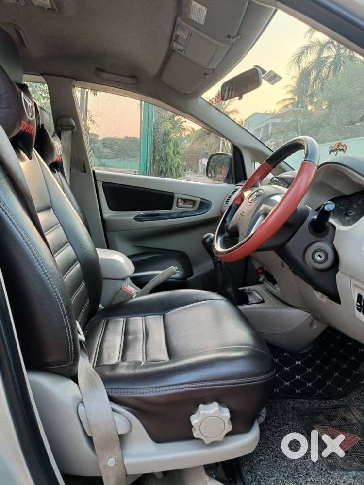 Toyota Innova 2.5 G (diesel) 7 Seater, 2013, Diesel