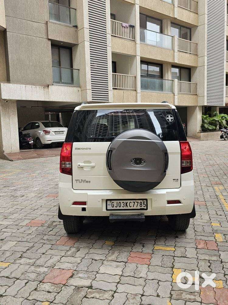 Mahindra Tuv 300 T10, 2018, Diesel