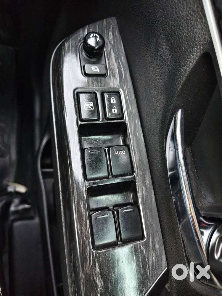 Maruti Suzuki Xl6 1.5 Alpha Mt, 2021, Petrol