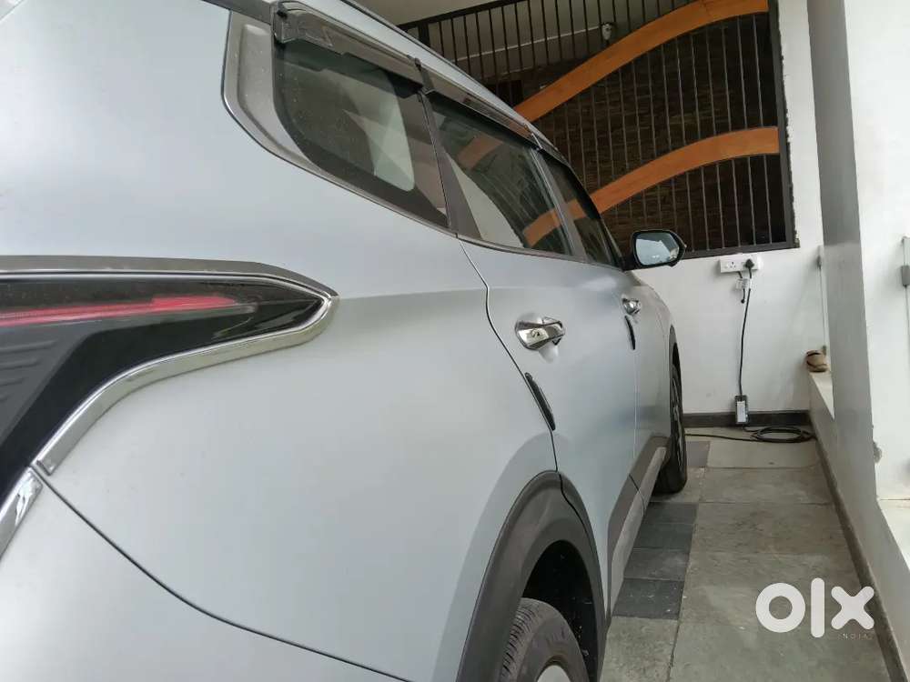 Kia Carens Clavis Ev 2025 Electric 3500 Km Driven