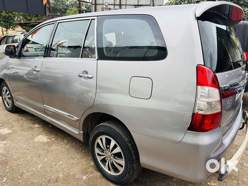 Toyota Innova 2.5 Vx 8 Str, 2015, Diesel