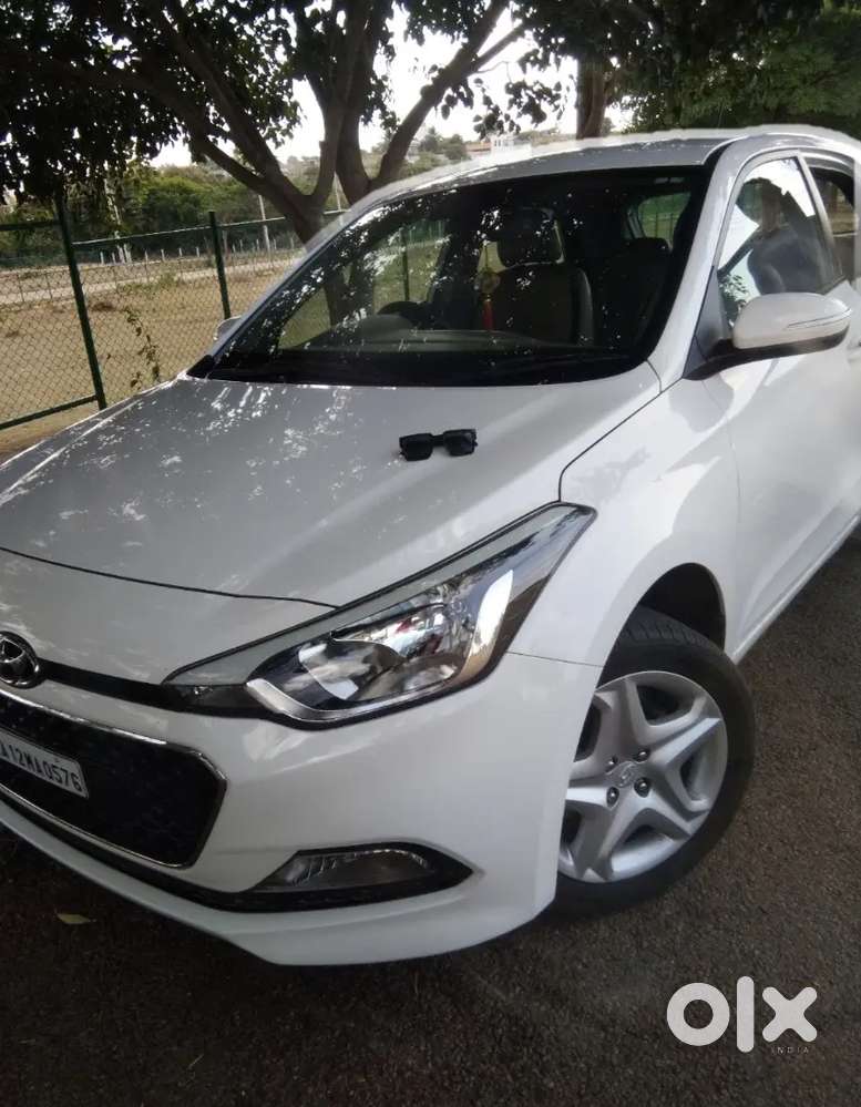 Hyundai I20 2017 Petrol 72000 Km Driven