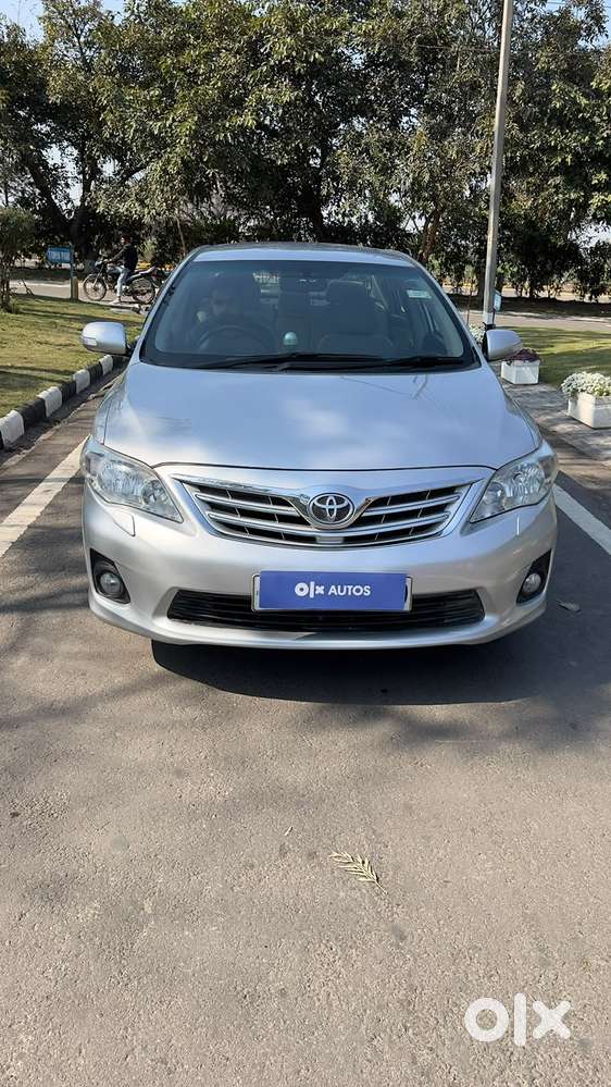Toyota Corolla Altis G At, 2012, Petrol