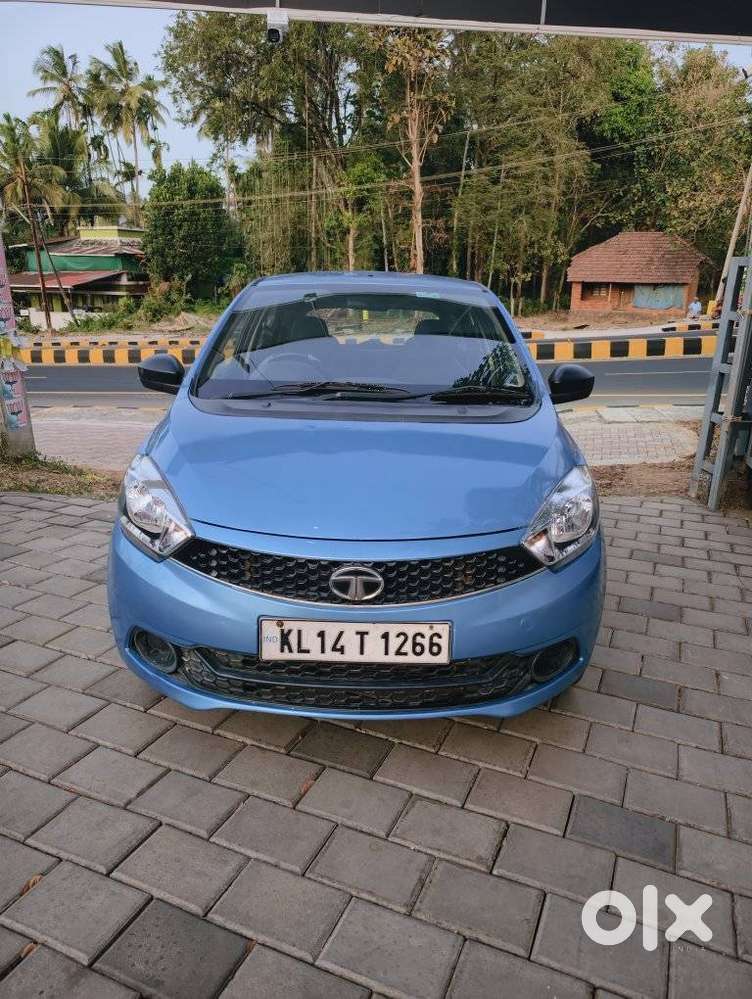 Tata Tiago, 2016, Petrol