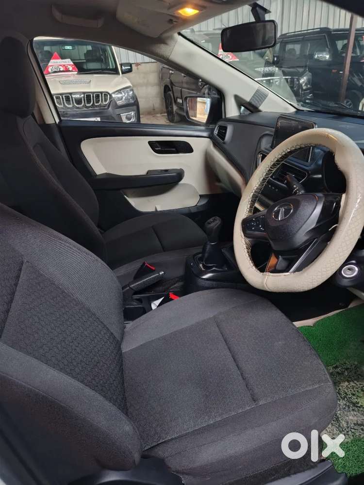Tata Altroz Xm Plus (s), 2021, Petrol