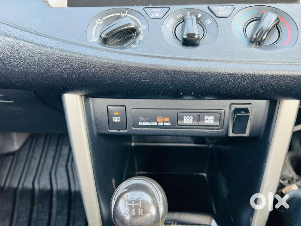 Toyota Innova Crysta 2.7 Gx Mt 8s, 2019, Diesel