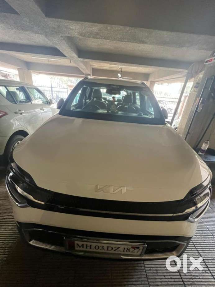 Kia Carens 1.4 Luxury Plus 6 Str, 2022, Petrol