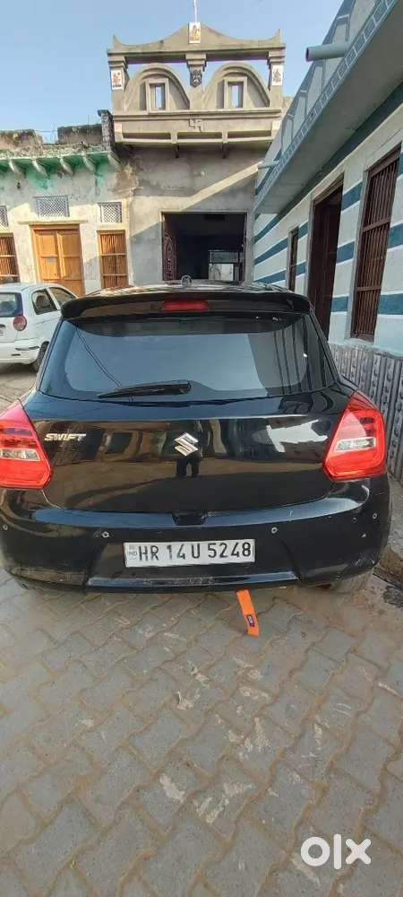 Maruti Suzuki Swift 2023 Cng & Hybrids 54000 Km Driven