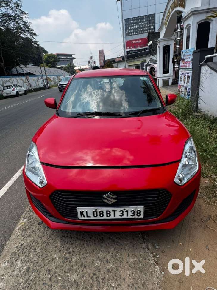Maruti Suzuki Swift 2018 Lxi, 2019, Petrol