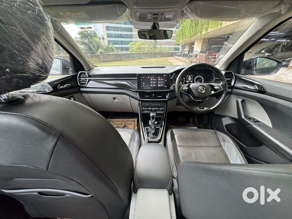 Skoda Kushaq 1.0 Tsi Style At, 2022, Petrol