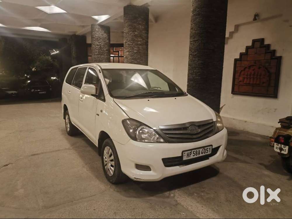 Toyota Innova 2010 Diesel Well Maintained