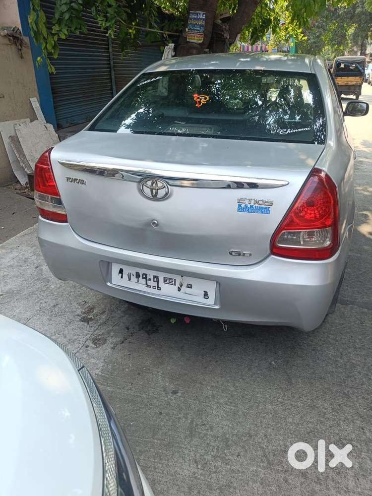 Toyota Etios 2011 Diesel Well Maintained