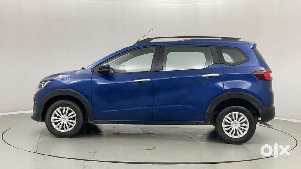 Renault Triber Rxt, 2022, Petrol