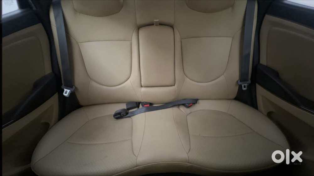 Hyundai Verna [2015-2018] Fluidic 4s 1.6 Vtvt Sx, 2015, Petrol