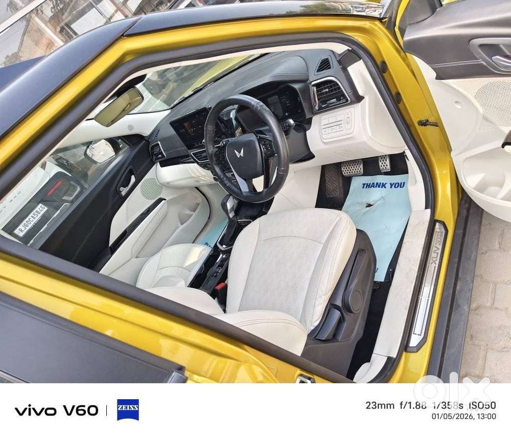 Mahindra Xuv 3xo Ax7l 1.2 Petrol At (pg), 2025, Petrol
