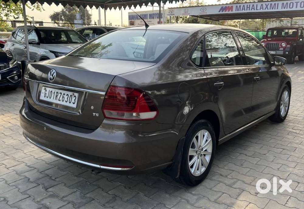 Volkswagen Vento 2010-2013 Petrol Highline At, 2017, Petrol