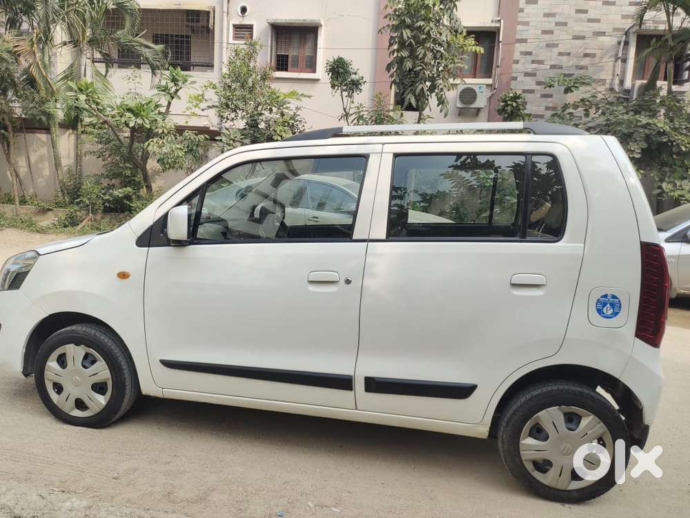 Maruti Suzuki Wagon R Vxi 1.2, 2017, Petrol