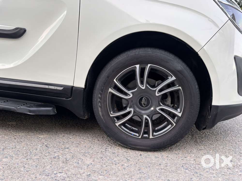 Mahindra Marazzo M8, 2020, Diesel