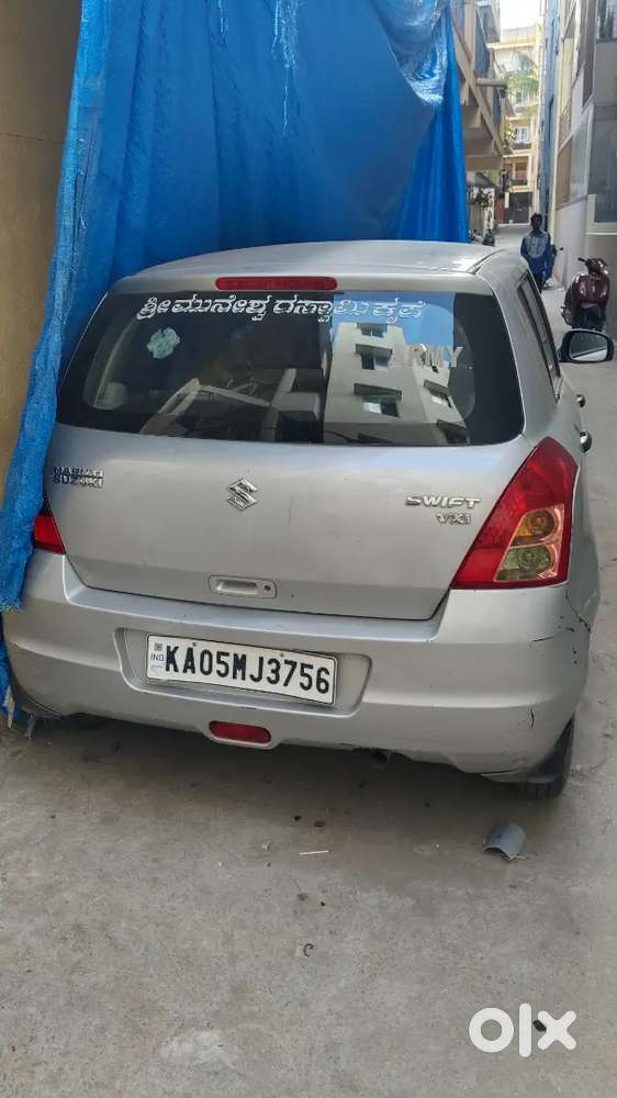 Maruti Suzuki Swift Lxi 2010 Petrol  1st Owner  Well Maintained