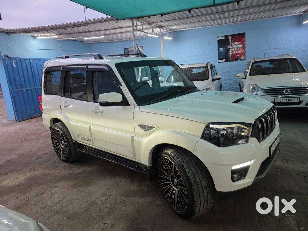 Mahindra Scorpio S11 Mt 7s, 2021, Diesel