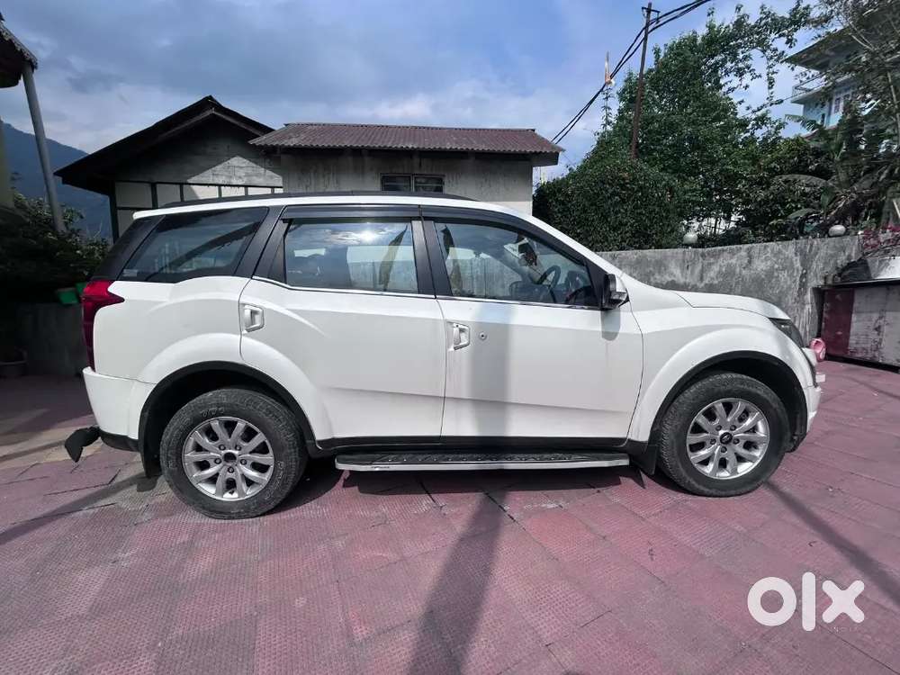 Mahindra Xuv500 2015 Diesel 80000 Km Driven