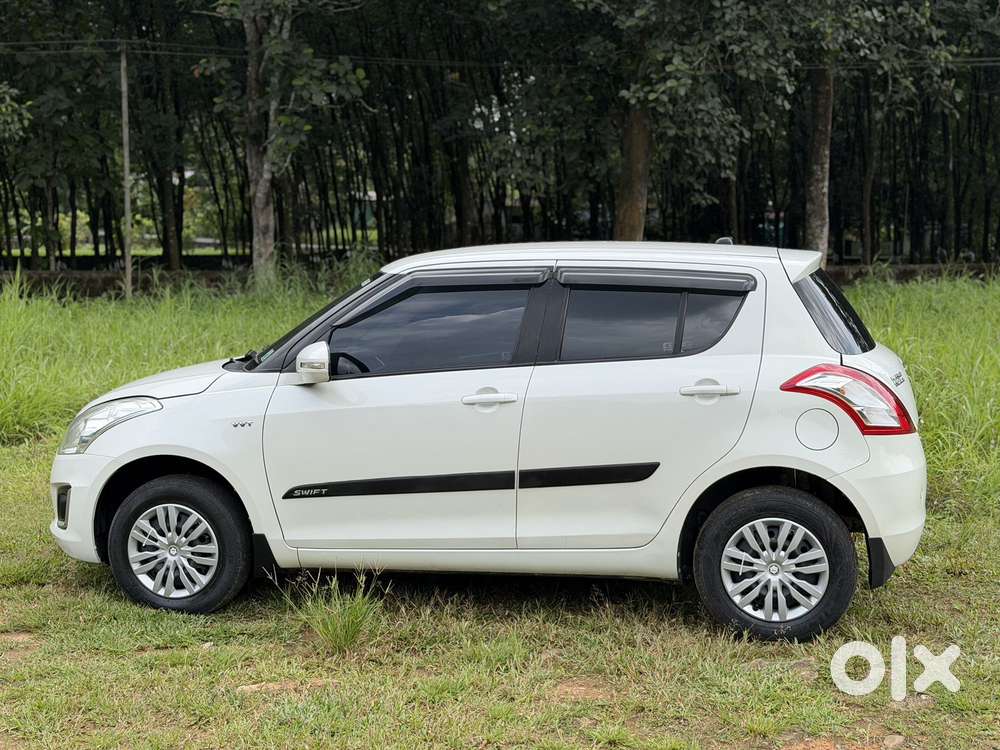 Maruti Suzuki Swift Vxi, 2015, Petrol