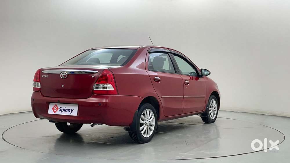 Toyota Etios V, 2013, Petrol