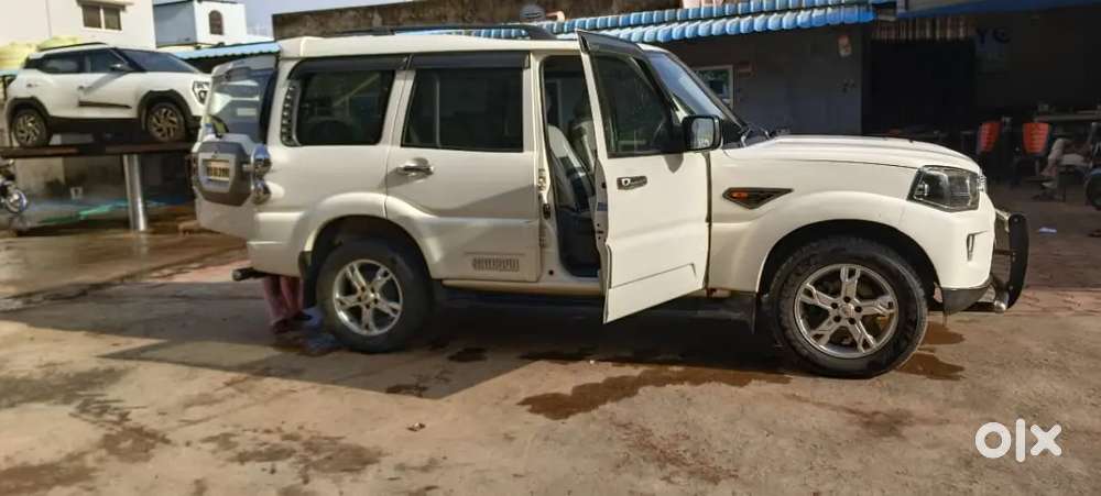 Mahindra Scorpio Diesel 2014