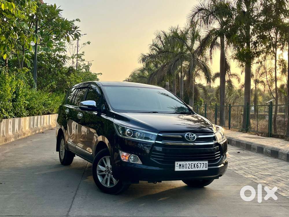 Toyota Innova Crysta 2.8 Zx At 7 Seater, 2017, Diesel