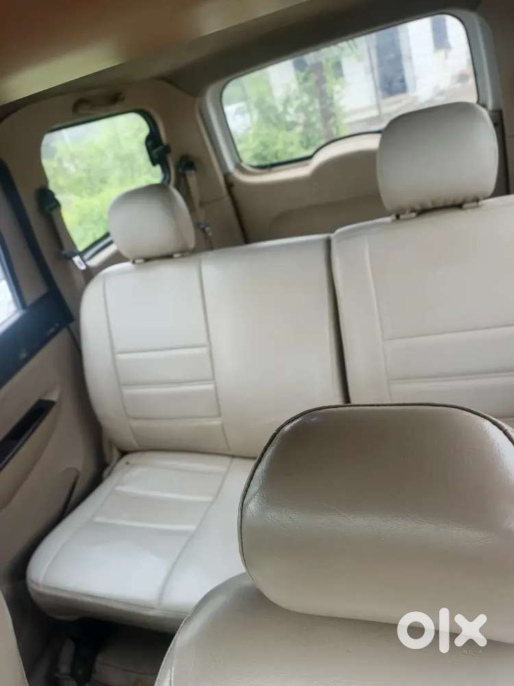 Chevrolet Enjoy Ls 7-seater 2013