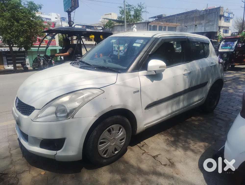 Maruti Suzuki Swift 2013 Diesel 80000 Km Driven