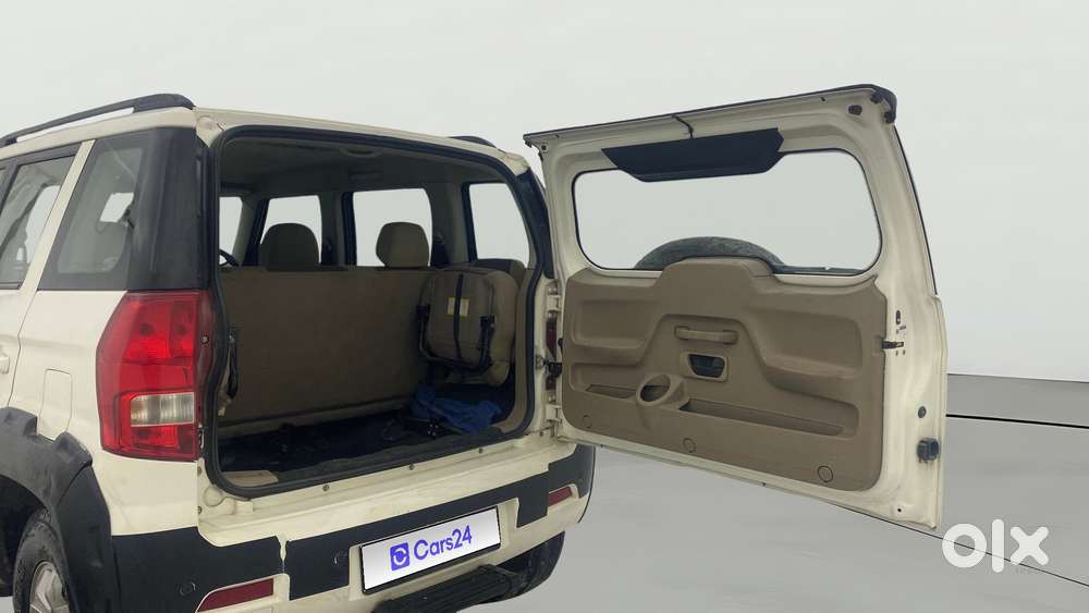 Mahindra Tuv 300 Mhawk100 T8, 2015, Diesel
