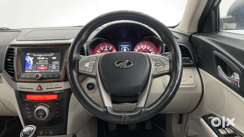 Mahindra Xuv300 W8 Option, 2022, Petrol